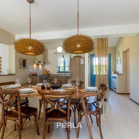 Charming La Perla With Pool, Jacuzzi And Sea View Near *