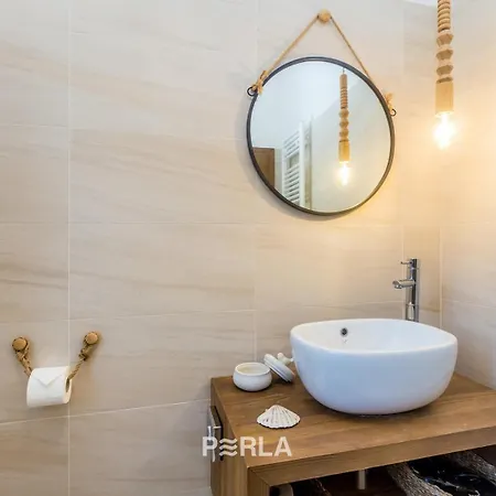 Charming La Perla With Pool, Jacuzzi And Sea View Near וילה *