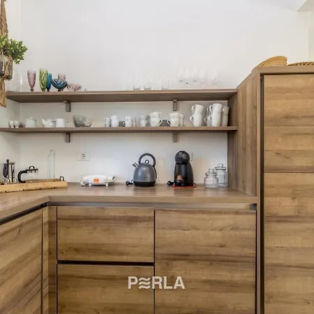 וילה Charming La Perla With Pool, Jacuzzi And Sea View Near אומאג